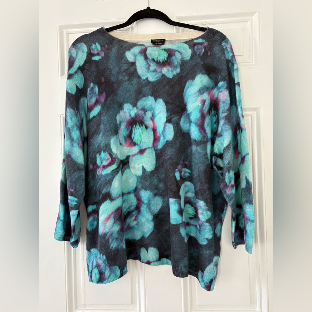Talbots Audrey Floral Cashmere Sweater. 3x. One flaw - see below for details.